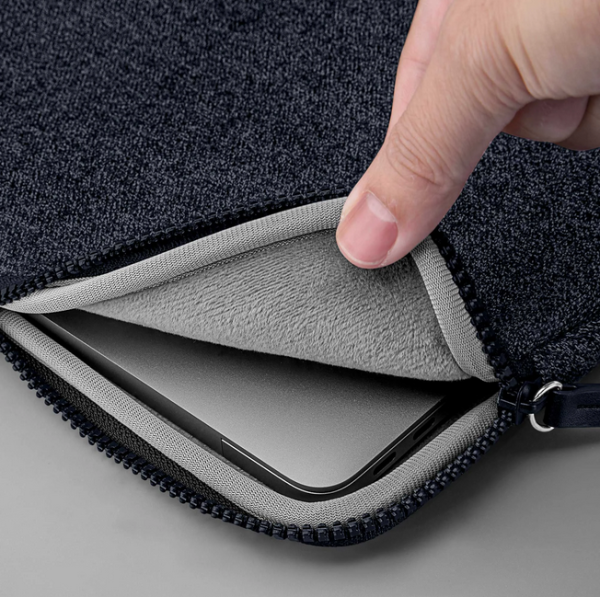 Túi Chống Sốc LAUT INFLIGHT Protective Sleeve For MacBook 15-16 inches